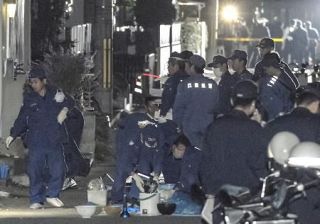 ４５歳容疑者「正面から刺した」　女児に声かけナイフで２回