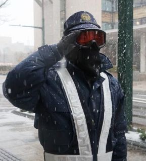 青森県警、ゴーグルＯＫ　豪雪、顔覆う防寒具を解禁