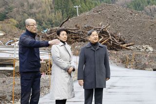 両陛下、豪雨被災地見舞う＝輪島で黙礼、今年３度目の能登―石川