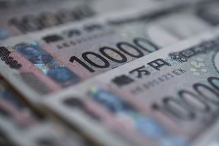 個人の金融資産、８期ぶり減少＝株安影響、２１７９兆円―９月末