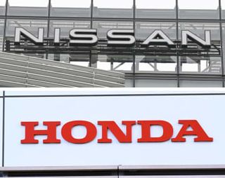 ホンダと日産、経営統合協議へ　持ち株会社設立検討、世界3位に